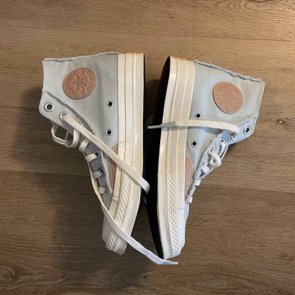 Converse high top